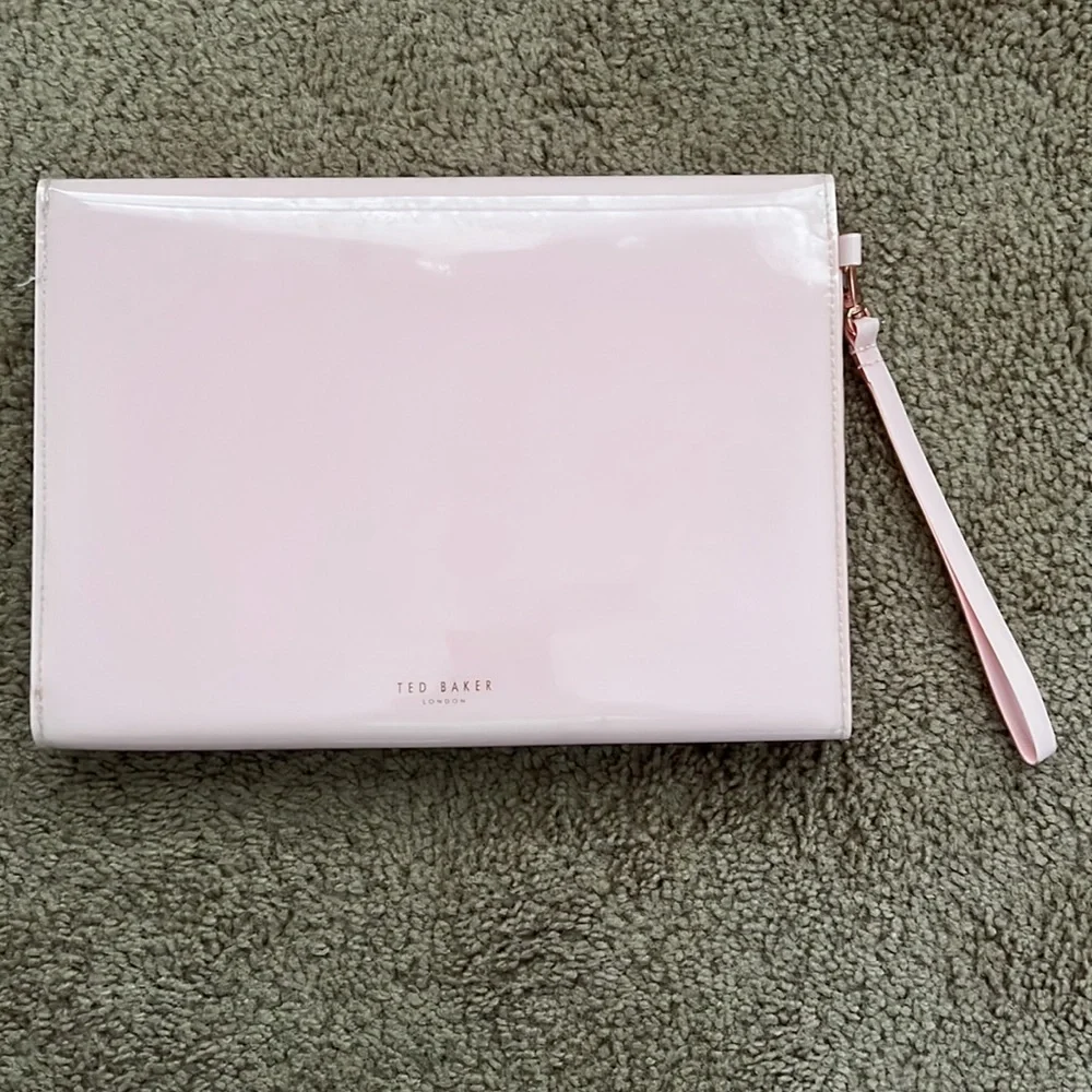 Ted Baker Cream Tablet Case with Bow Accent